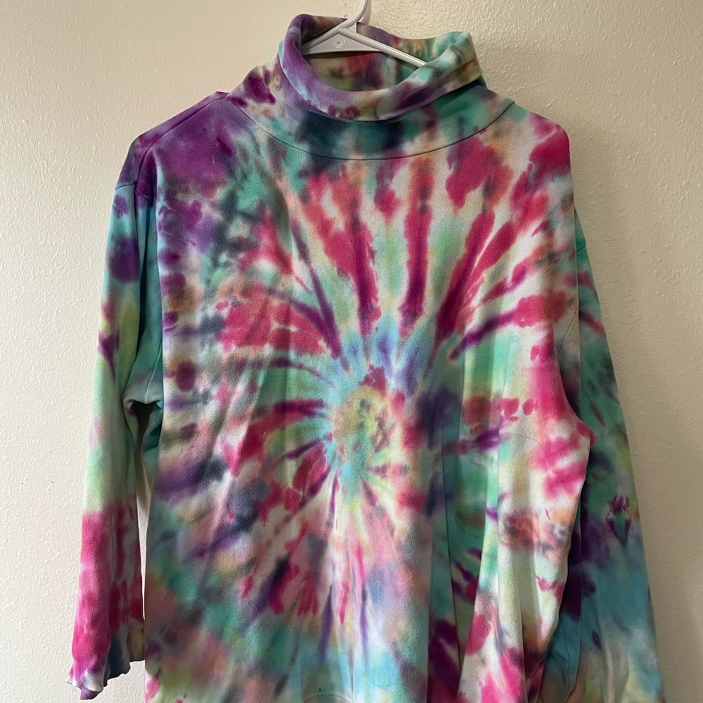 Tie-Dye Turtleneck Women's Top